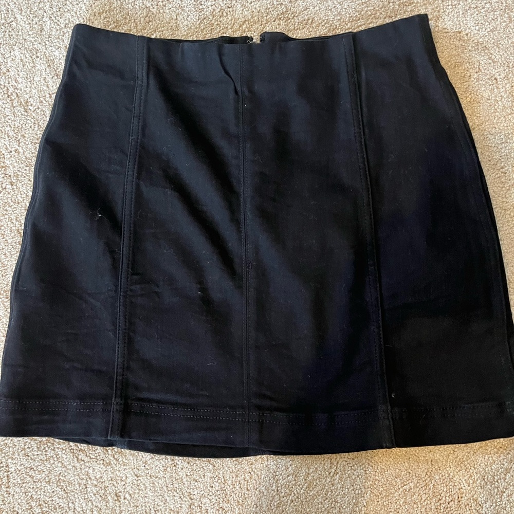 Wild Fable Black Mini Skirt Size 6